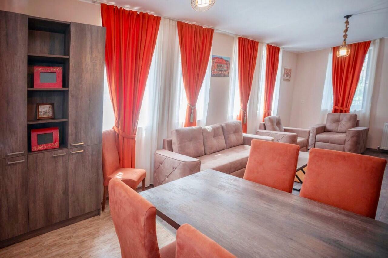 Mariele Apartment In The Heart Of Old تبليسي المظهر الخارجي الصورة
