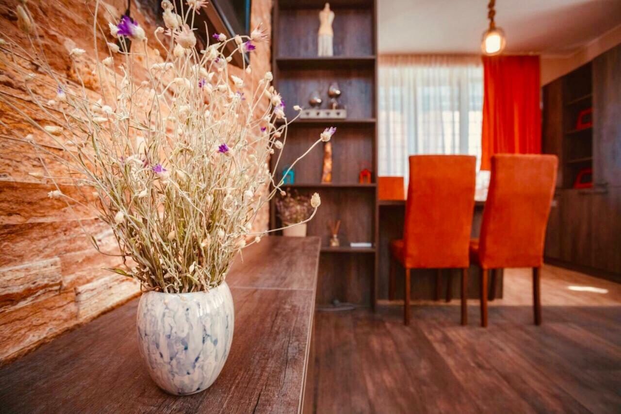 Mariele Apartment In The Heart Of Old تبليسي المظهر الخارجي الصورة